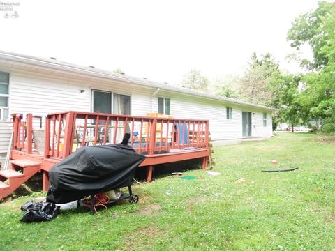631 Pleasant St, Willard, OH 44890 photo 20