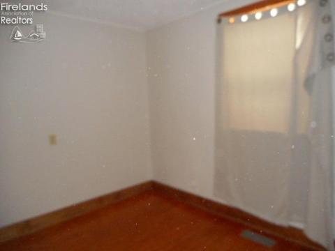 324 Maplewood St, Willard, OH 44890 photo 10
