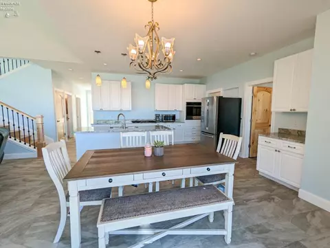 421 E Main St, Marblehead, OH 43440 photo 16