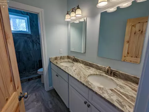 421 E Main St, Marblehead, OH 43440 photo 29