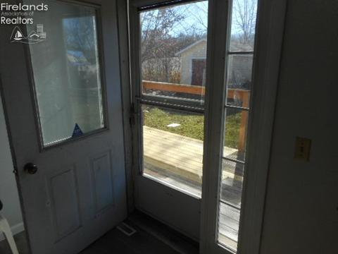 4327 Willard West Rd, Willard, OH 44890 photo 3