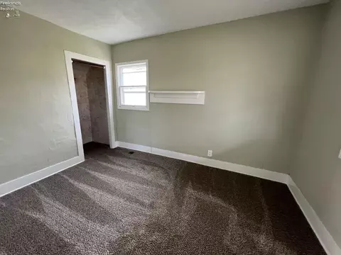 182 Monroe St, Monroeville, OH 44847 photo 7