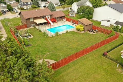 136 Vine St, Clyde, OH 43410 photo 11