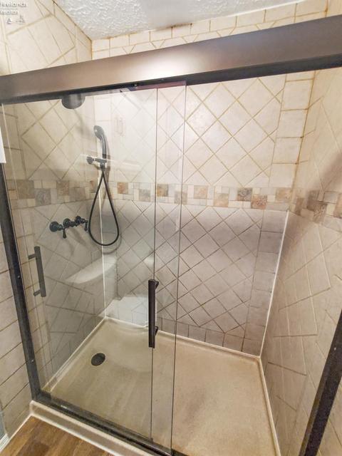 136 Vine St, Clyde, OH 43410 photo 40