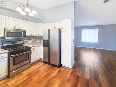 136 Vine St, Clyde, OH 43410 photo 26