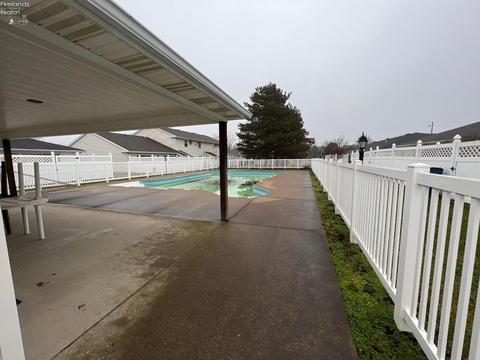756 Chestnut Ln, Huron, OH 44839 photo 15