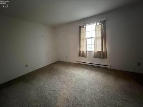 756 Chestnut Ln, Huron, OH 44839 photo 8