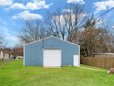 809 Willams St, Huron, OH 44839 photo 4