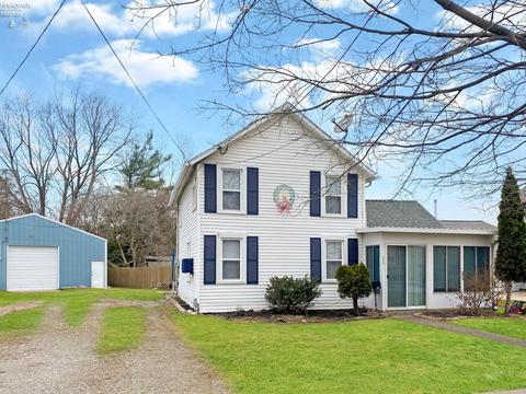 809 Willams St, Huron, OH 44839 photo 1