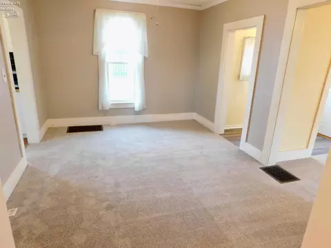 27 E Chestnut Rd, Norwalk, OH 44857 photo 9
