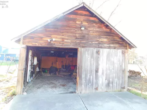 27 E Chestnut Rd, Norwalk, OH 44857 photo 21