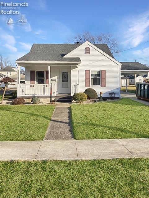 138 Walnut St, Bellevue, OH 44811 photo 1