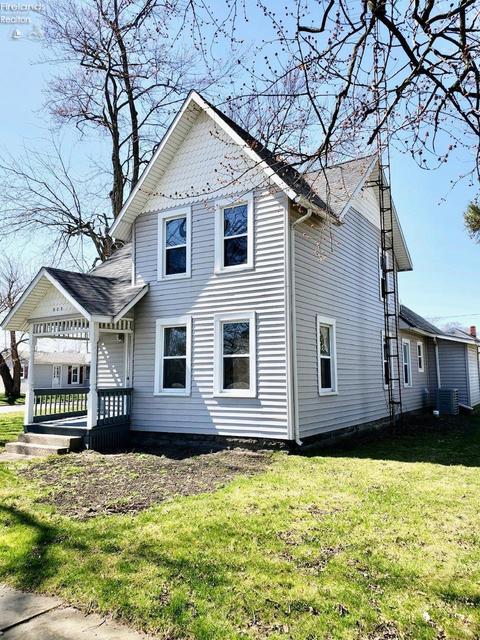 523 Huron St, Huron, OH 44839 photo 2