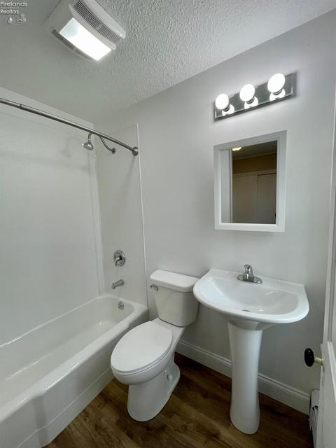523 Huron St, Huron, OH 44839 photo 13