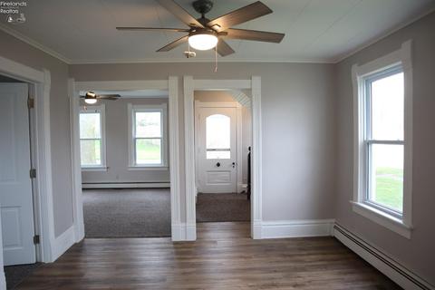 523 Huron St, Huron, OH 44839 photo 14