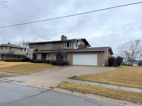 536 Butte St, Willard, OH 44890 photo 2