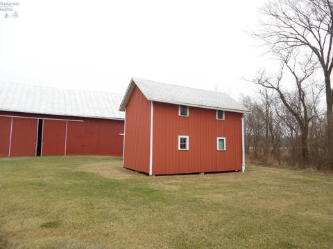 3262 Egypt Rd, Willard, OH 44890 photo 5