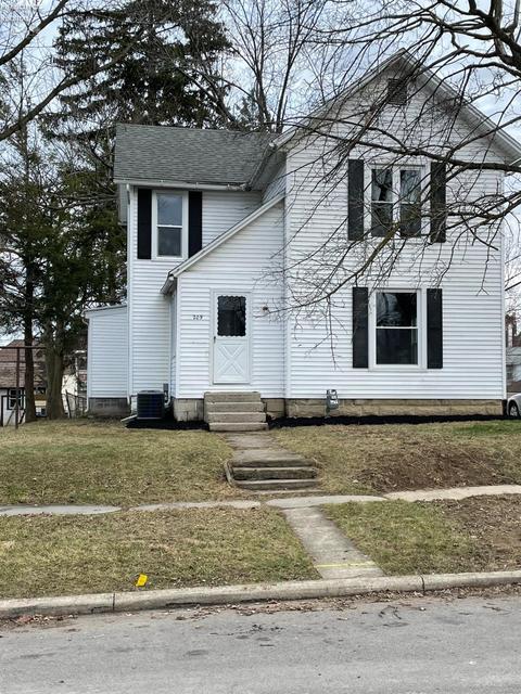 209 Park St, Willard, OH 44890 photo 1