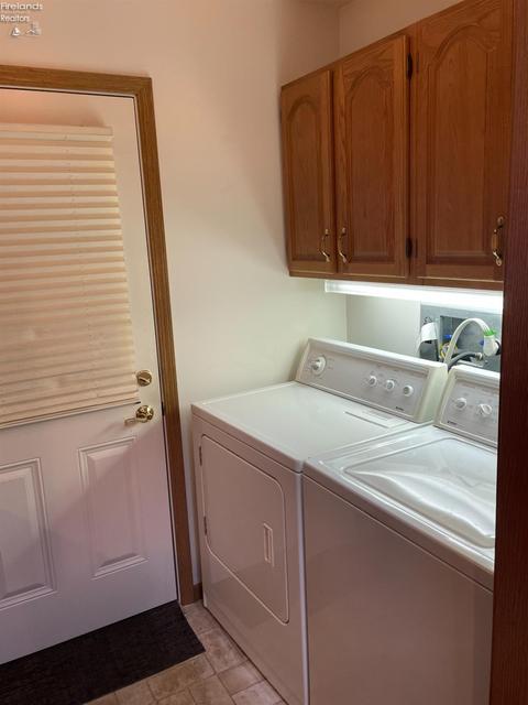 103 Leonard St, Willard, OH 44890 photo 9