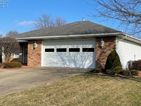 103 Leonard St, Willard, OH 44890 photo 2
