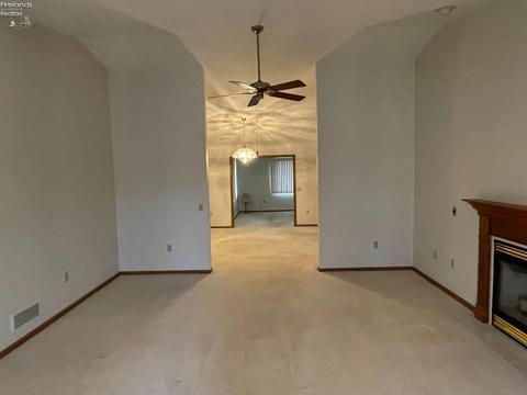 103 Leonard St, Willard, OH 44890 photo 6