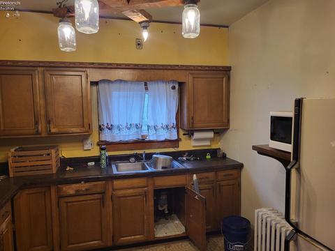 20 E Main St, Shiloh, OH 44878 photo 11