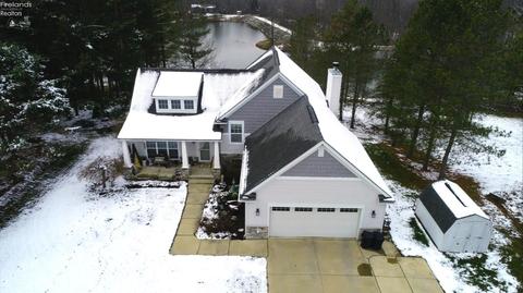 285 Portage Path, Willard, OH 44890 photo 3