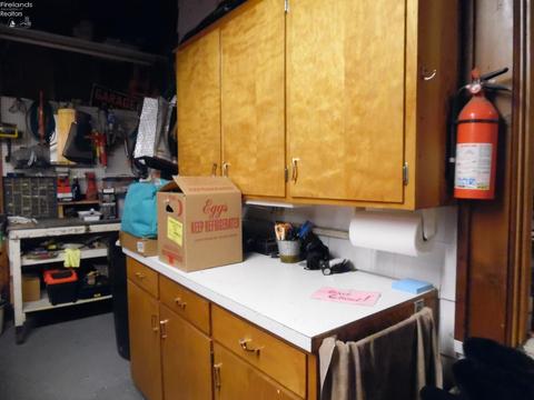 837 S Myrtle Ave, Willard, OH 44890 photo 15