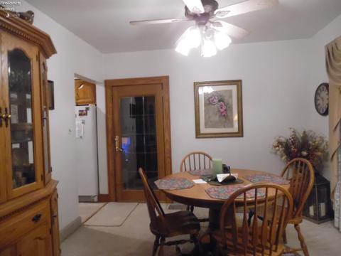 837 S Myrtle Ave, Willard, OH 44890 photo 5