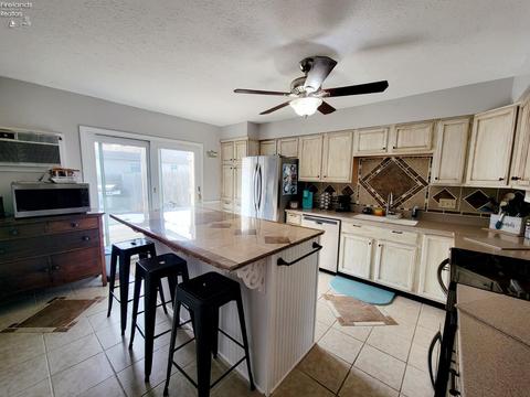 417 Brinker St, Bellevue, OH 44811 photo 10