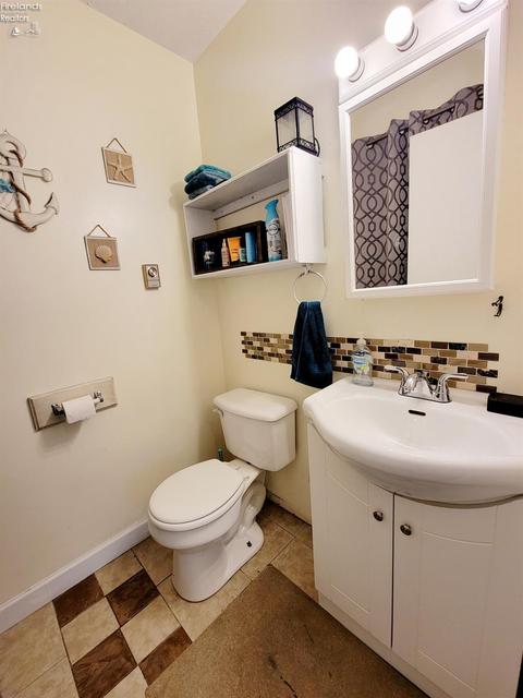 417 Brinker St, Bellevue, OH 44811 photo 15