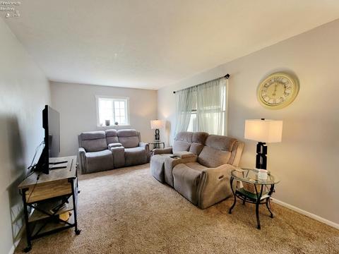417 Brinker St, Bellevue, OH 44811 photo 6
