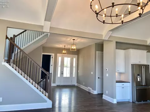 404 Lighthouse Oval, Marblehead, OH 43440 photo 16