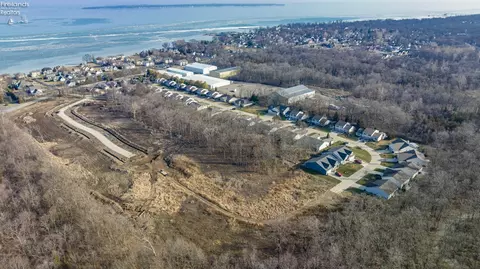 404 Lighthouse Oval, Marblehead, OH 43440 photo 42