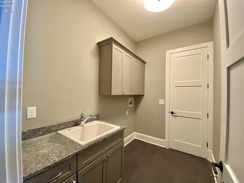 404 Lighthouse Oval, Marblehead, OH 43440 photo 17
