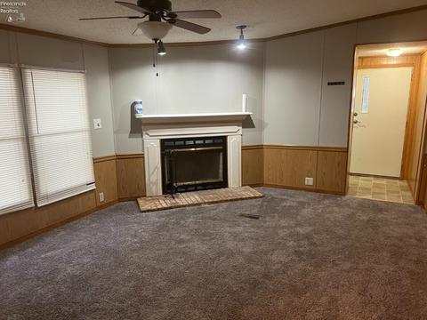 102 Delaware, Elyria, OH 44035 photo 5