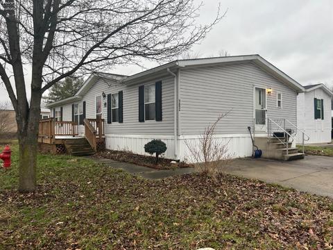 102 Delaware, Elyria, OH 44035 photo 2