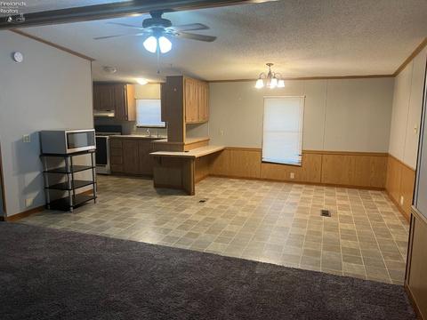 102 Delaware, Elyria, OH 44035 photo 9
