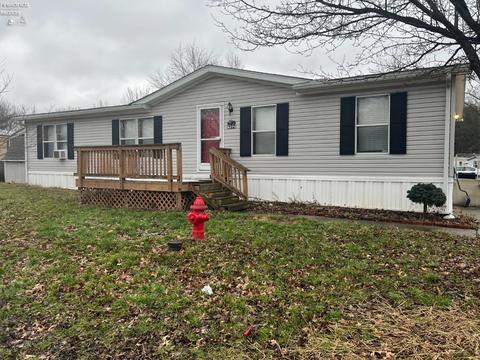 102 Delaware, Elyria, OH 44035