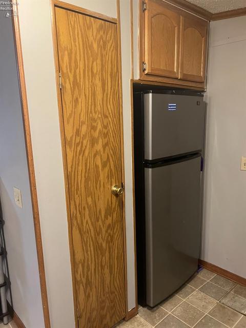 102 Delaware, Elyria, OH 44035 photo 12