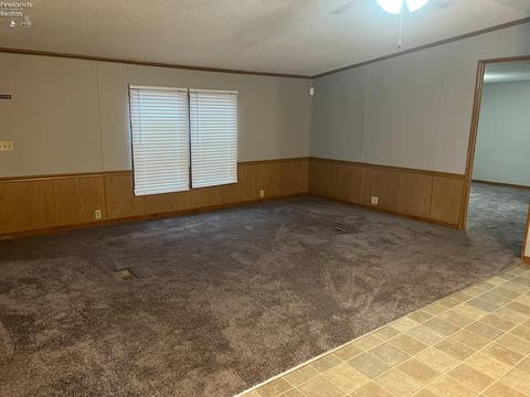 102 Delaware, Elyria, OH 44035 photo 7