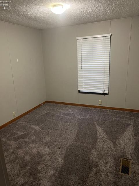 102 Delaware, Elyria, OH 44035 photo 17