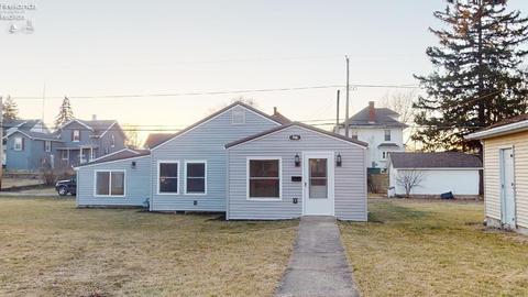 706 S Myrtle Ave, Willard, OH 44890