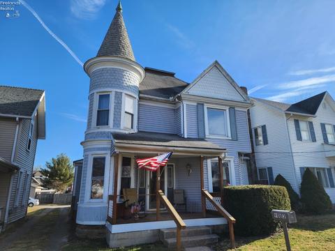 91 Benedict Ave, Norwalk, OH 44857 photo 2