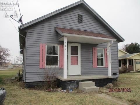 307 Elizabeth St, Willard, OH 44890 photo 1