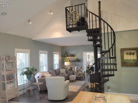 4674 Wenz Rd, Wakeman, OH 44889 photo 9