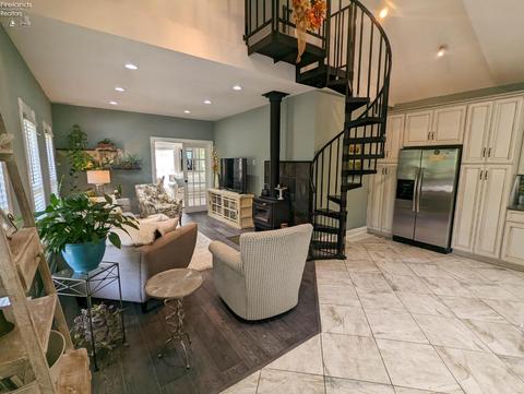 4674 Wenz Rd, Wakeman, OH 44889 photo 8
