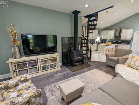 4674 Wenz Rd, Wakeman, OH 44889 photo 10