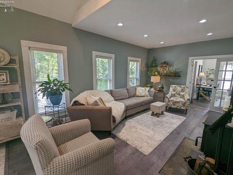 4674 Wenz Rd, Wakeman, OH 44889 photo 6