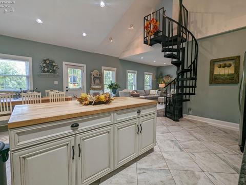 4674 Wenz Rd, Wakeman, OH 44889 photo 15